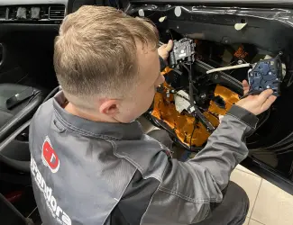 Монтаж доводчика