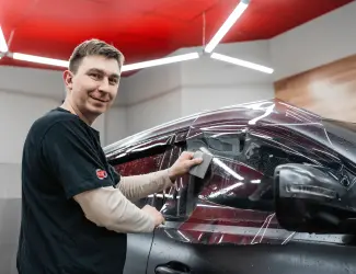 Нарезка пленки по лекалам вашего авто